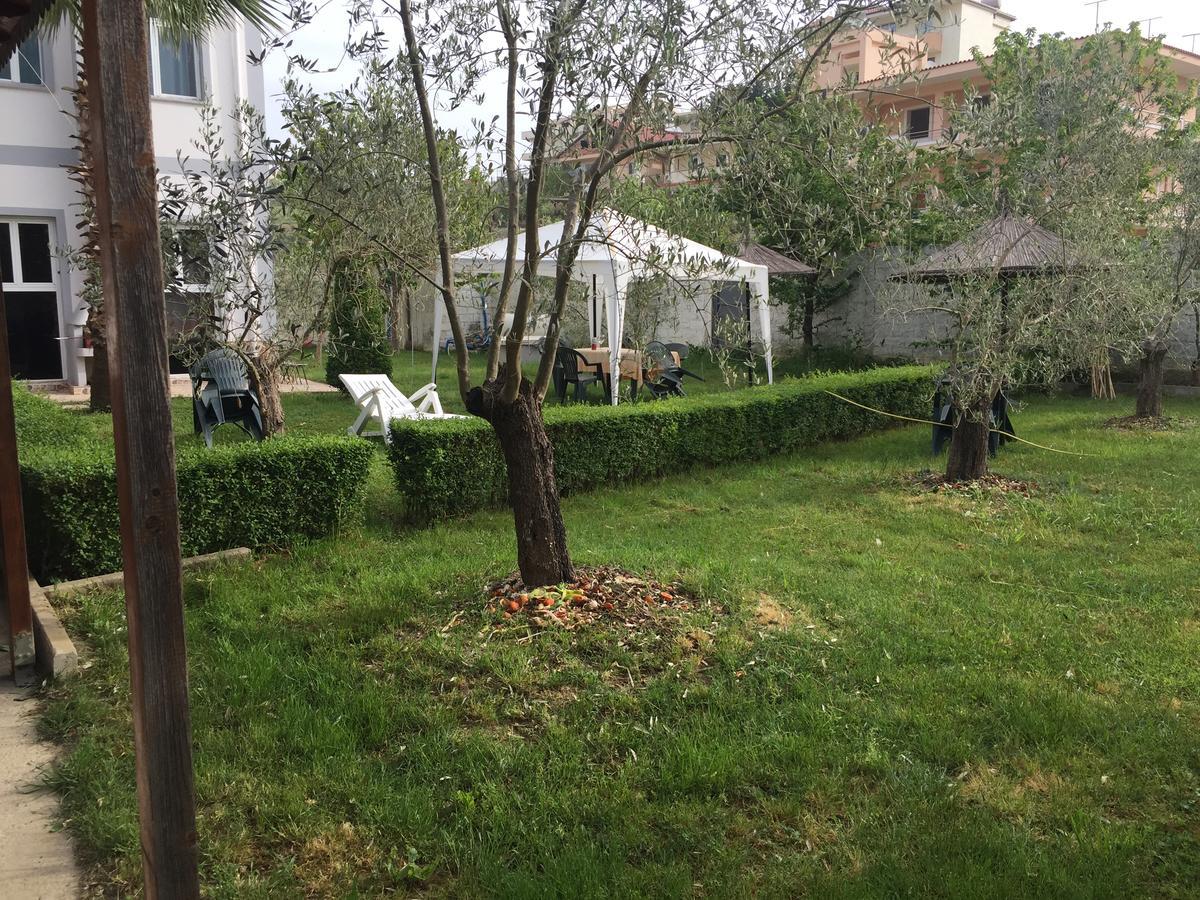 Villa Dede Nikolla Durrës Exterior foto